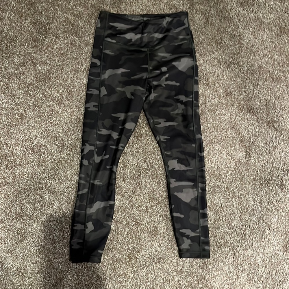 Athleta 7/8 tight